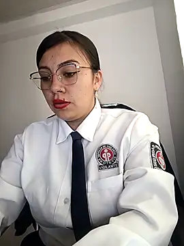 Snapshot of LIZ-06_ chatting on 10.03.25 LIZ-06 online show from 10.03.25