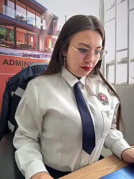 Snapshot of LIZ-06_ chatting on 11.12.25 LIZ-06 online show from 11.12.25