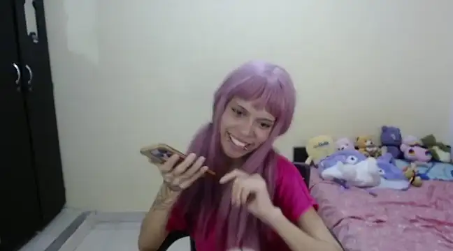 Snapshot of hachi_kitty chatting on 01.16.25 hachi kitty online show from 01.16.25