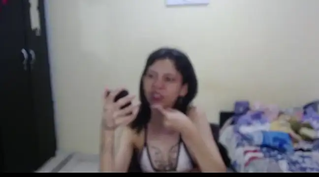 Snapshot of hachi_kitty chatting on 02.27.25 hachi kitty online show from 02.27.25