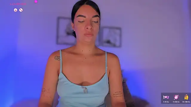 777AylinZ online show from 06.25.26