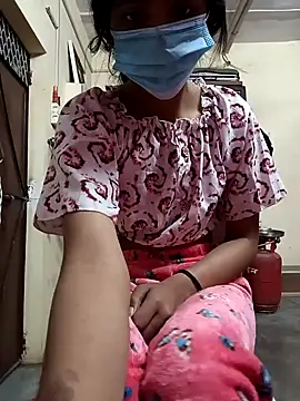 Snapshot of BabySlimmy10 chatting on 12.09.24 BabySlimmy10 online show from 12.09.24