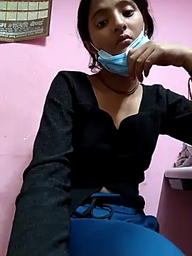 Snapshot of BabySlimmy10 chatting on 12.12.24 BabySlimmy10 online show from 12.12.24