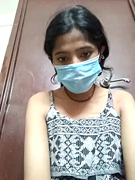 Snapshot of BabySlimmy10 chatting on 12.29.24 BabySlimmy10 online show from 12.29.24