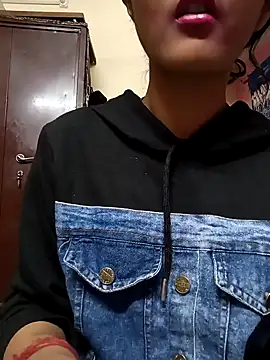 Snapshot of BabySlimmy10 chatting on 02.19.25 BabySlimmy10 online show from 02.19.25