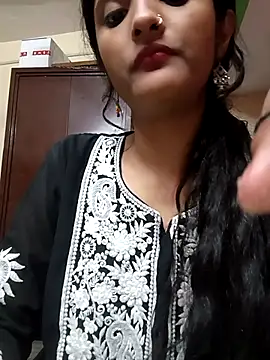 Snapshot of BabySlimmy10 chatting on 03.06.25 BabySlimmy10 online show from 03.06.25