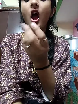 Snapshot of BabySlimmy10 chatting on 03.13.25 BabySlimmy10 online show from 03.13.25