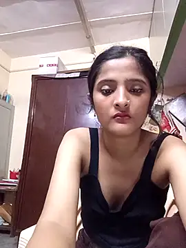 Snapshot of BabySlimmy10 chatting on 09.18.25 BabySlimmy10 online show from 09.18.25