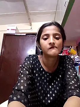 Snapshot of BabySlimmy10 chatting on 10.05.25 BabySlimmy10 online show from 10.05.25