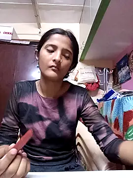 Snapshot of BabySlimmy10 chatting on 10.06.25 BabySlimmy10 online show from 10.06.25