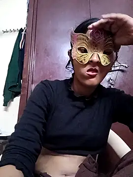 Snapshot of BabySlimmy10 chatting on 11.23.25 BabySlimmy10 online show from 11.23.25