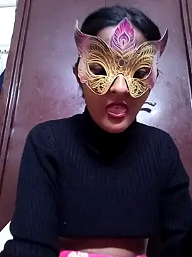 Snapshot of BabySlimmy10 chatting on 11.26.25 BabySlimmy10 online show from 11.26.25