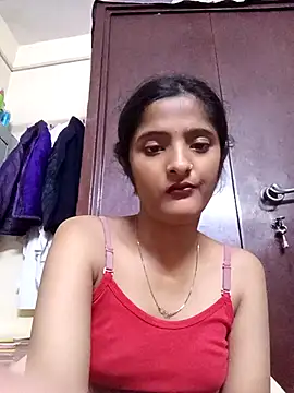 Snapshot of BabySlimmy10 chatting on 12.16.25 BabySlimmy10 online show from 12.16.25