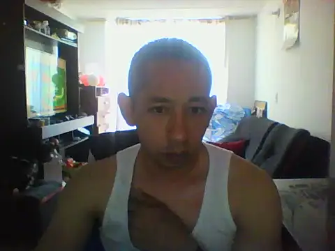 Snapshot of miguelo92 chatting on 03.24.26 miguelo92 online show from 03.24.26