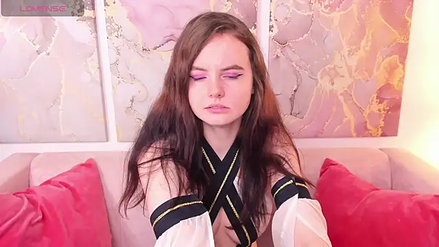 Snapshot of AmA_lia_ chatting on 03.13.25 AmA lia online show from 03.13.25