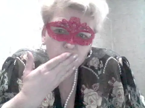 Lisa Suzie online show from 12.29.24