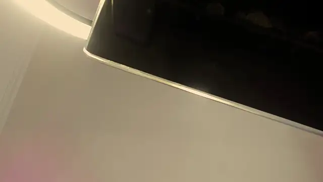 Snapshot of AlliJadid chatting on 11.26.25 AlliJadid online show from 11.26.25