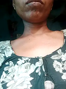 Snapshot of Kajal__Mehra chatting on 05.28.26 Kajal Mehra online show from 05.28.26
