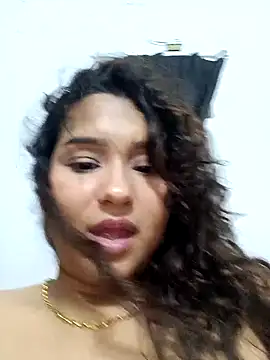 Snapshot of BrendaGirs chatting on 03.10.25 BrendaGirs online show from 03.10.25