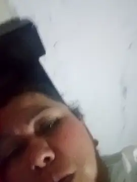 Snapshot of Darly_Gomez chatting on 12.23.24 Darly Gomez online show from 12.23.24