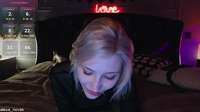 Snapshot of alexa_novak chatting on 02.27.25 alexa novak online show from 02.27.25