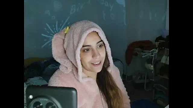 Ursumi1 online show from 11.13.25