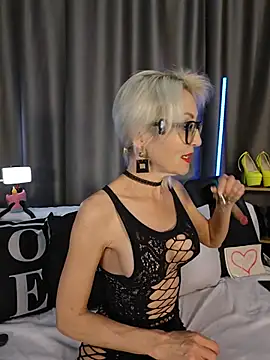 Milforja online show from 06.19.26