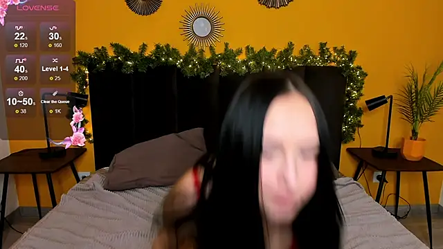 Snapshot of BeatriceReeves chatting on 01.13.25 BeatriceReeves online show from 01.13.25