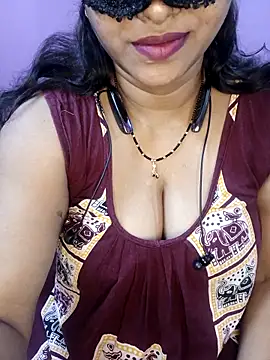 Sexy Mona Bhabhi online show from 01.18.26