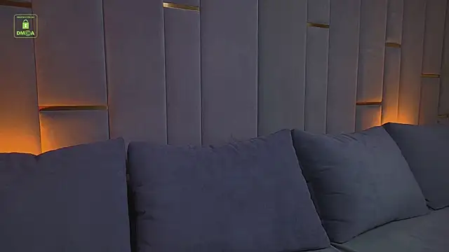 Ishtar Divine online show from 02.13.25