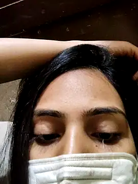 Snapshot of unique_gracy chatting on 01.28.25 unique gracy online show from 01.28.25