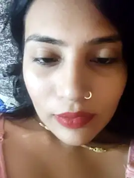 Snapshot of unique_gracy chatting on 10.24.25 unique gracy online show from 10.24.25