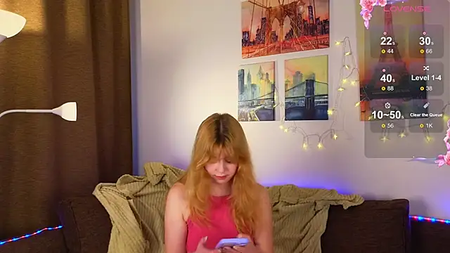 Snapshot of Penny_Staaar chatting on 12.12.24 Penny Staaar online show from 12.12.24