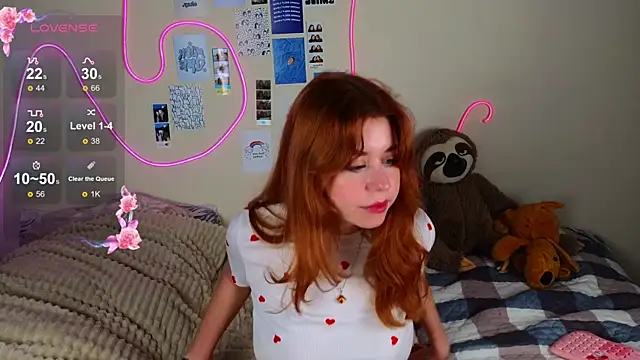 Snapshot of Penny_Staaar chatting on 01.31.25 Penny Staaar online show from 01.31.25