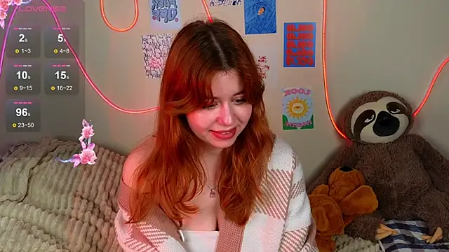 Snapshot of Penny_Staaar chatting on 03.14.25 Penny Staaar online show from 03.14.25