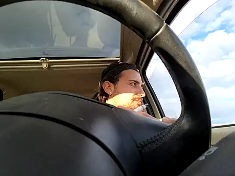 Snapshot of salvat22 chatting on 03.17.25 salvat22 online show from 03.17.25