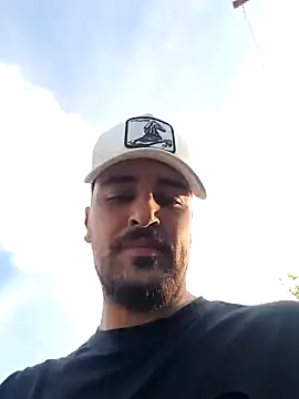 Snapshot of salvat22 chatting on 09.10.25 salvat22 online show from 09.10.25