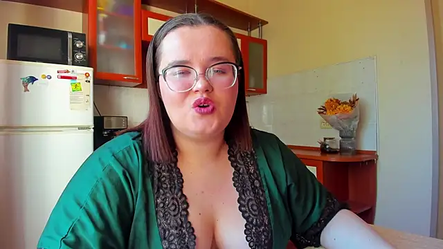 Jessica Joy online show from 09.30.25