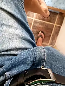 Snapshot of paubabando_ chatting on 03.15.25 paubabando online show from 03.15.25