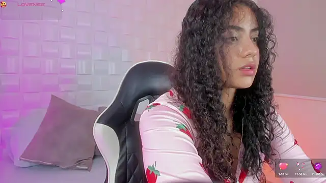 yaya23x online show from 10.28.25