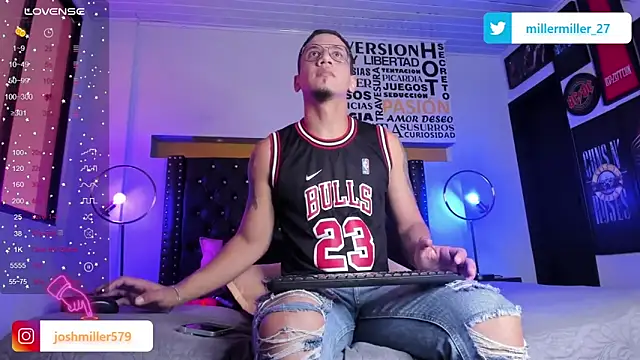 Snapshot of JoshMillerr_ chatting on 02.04.25 JoshMillerr online show from 02.04.25