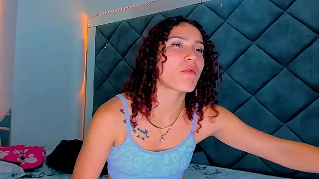 Nellyhills online show from 02.18.25