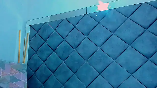 Nellyhills online show from 02.22.25