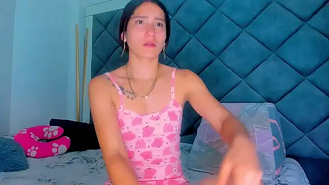 Nellyhills online show from 02.24.25