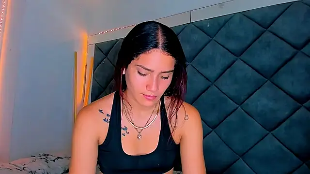 Nellyhills online show from 02.26.25