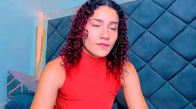 Nellyhills online show from 03.04.25