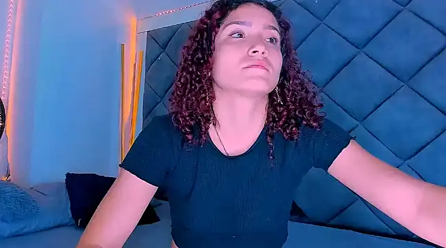 Nellyhills online show from 03.09.25