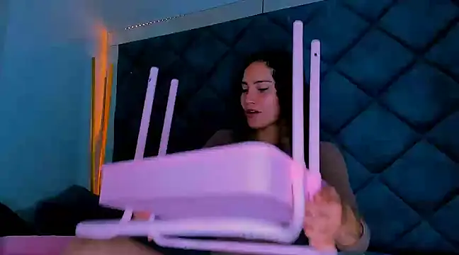 Nellyhills online show from 03.09.25