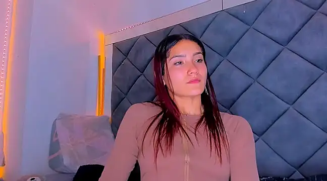 Nellyhills online show from 03.20.25