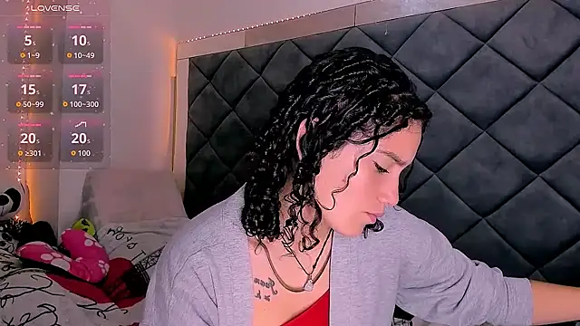 Nellyhills online show from 09.30.25